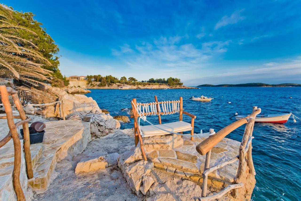 Apartments Villa Marcelina Hvar Town Esterno foto
