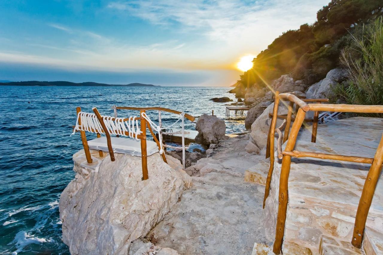 Apartments Villa Marcelina Hvar Town Esterno foto