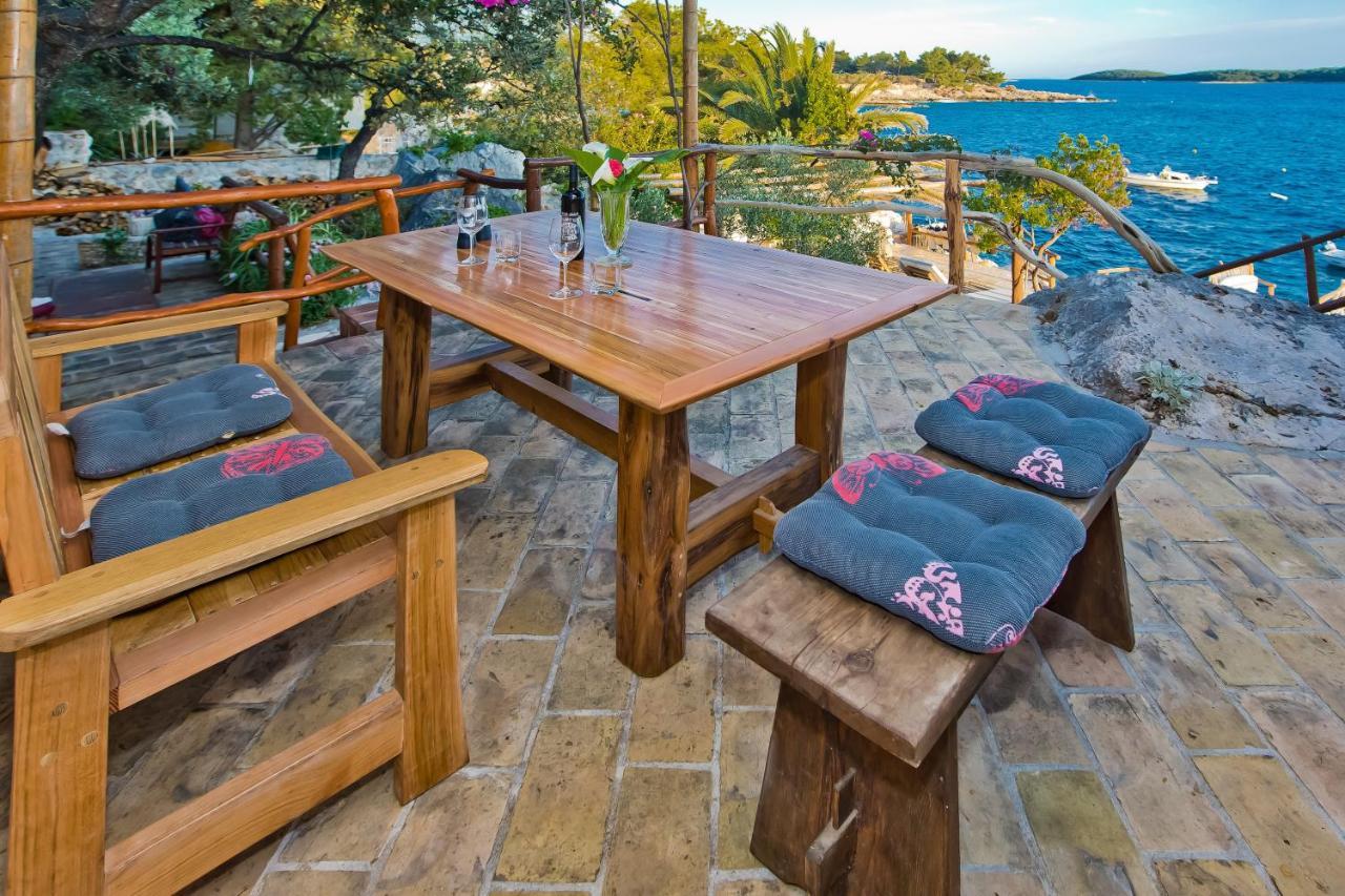 Apartments Villa Marcelina Hvar Town Esterno foto